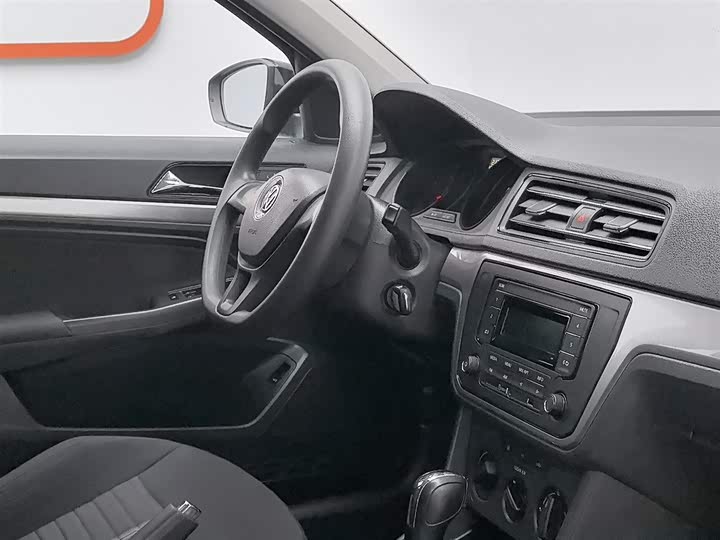 Фото 22 - Volkswagen Lavida