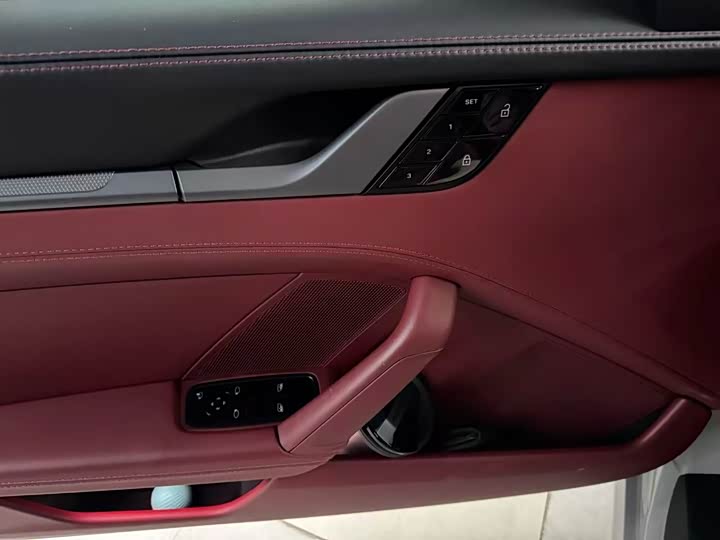 Фото 7 - Porsche 911