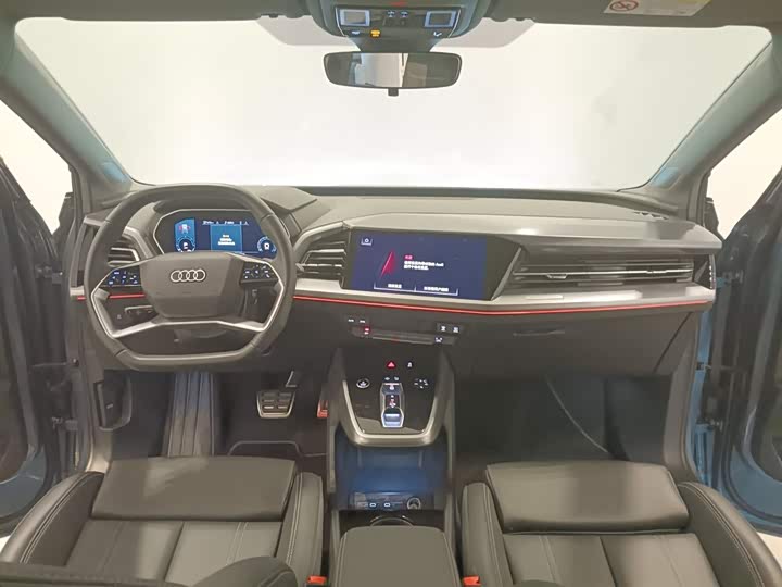 Фото 9 - Audi Q4 e-tron