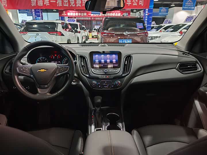 Фото 5 - Chevrolet Equinox