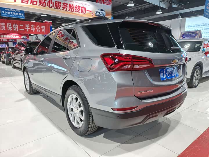 Фото 7 - Chevrolet Equinox