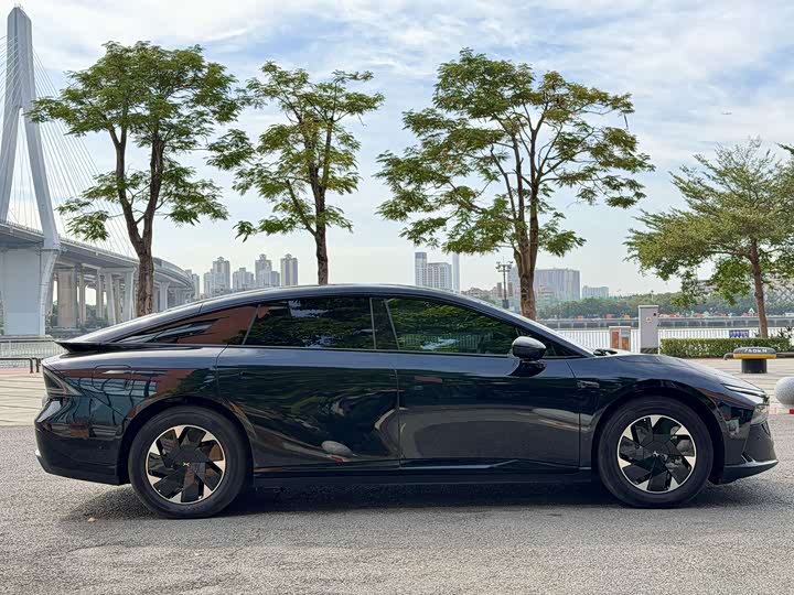 Фото 6 - XPeng F57