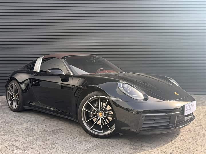 Фото 16 - Porsche 911