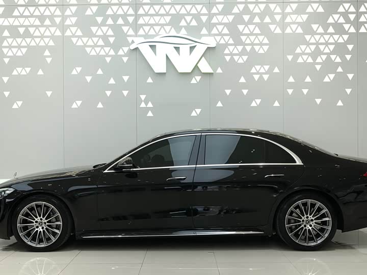 Фото 3 - Mercedes-Benz S-Class