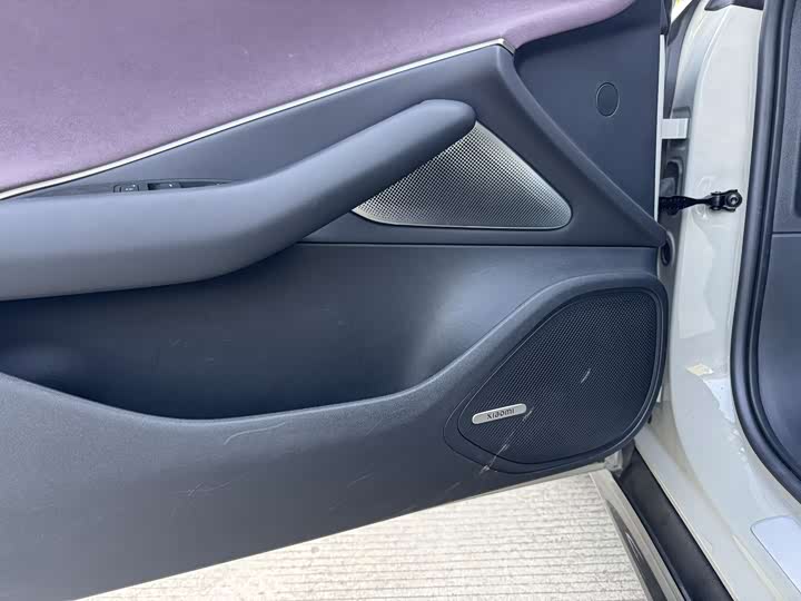 Фото 7 - Xiaomi SU7