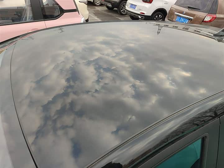 Фото 27 - BYD Dolphin