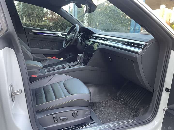 Фото 9 - Volkswagen CC