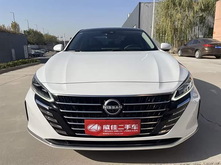 Фото 2 - Nissan Teana