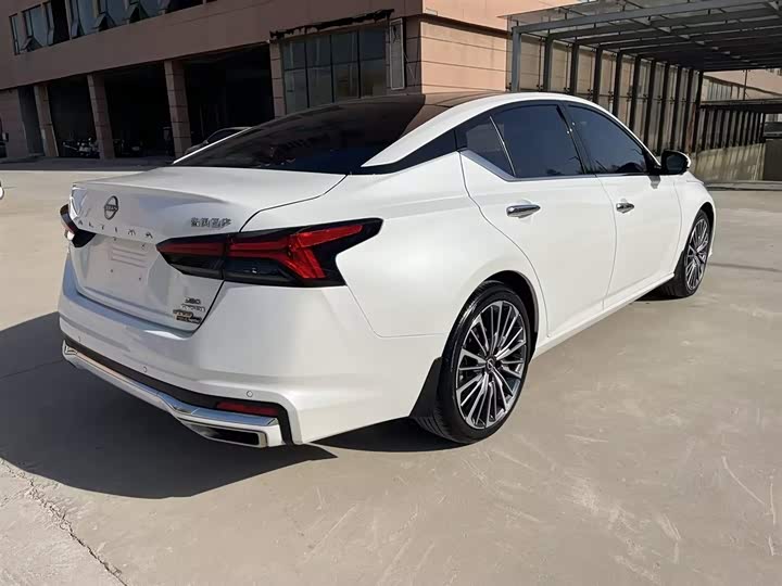 Фото 6 - Nissan Teana