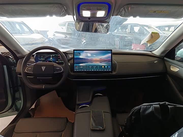 Фото 12 - Changan Deepal SL03