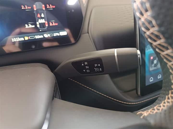 Фото 6 - Changan Deepal SL03