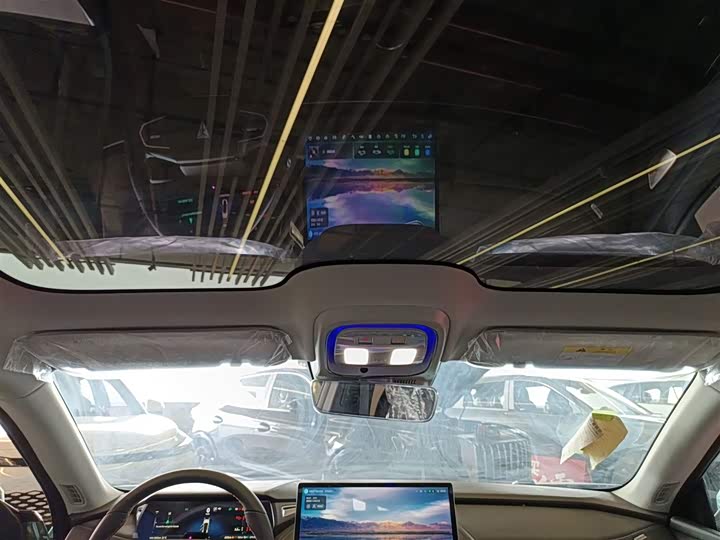 Фото 8 - Changan Deepal SL03