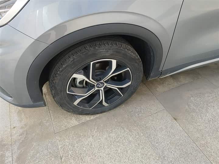 Фото 23 - BYD Yuan Plus