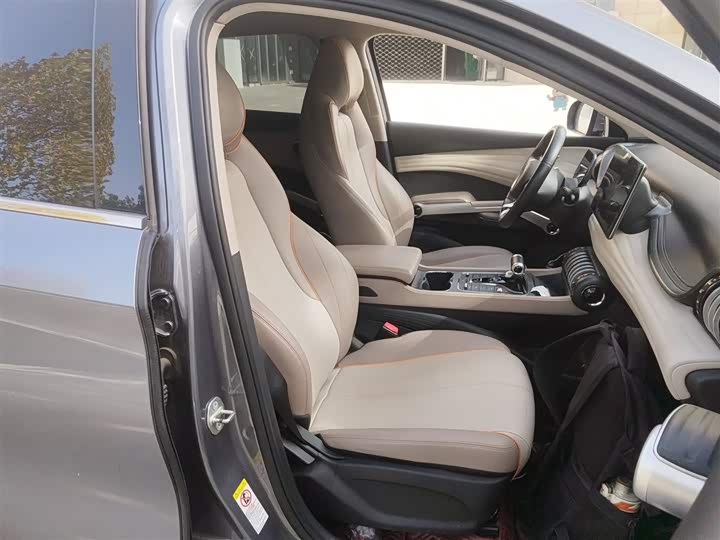 Фото 25 - BYD Yuan Plus