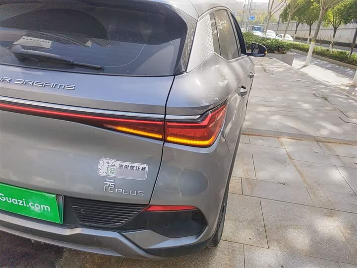 Фото 8 - BYD Yuan Plus