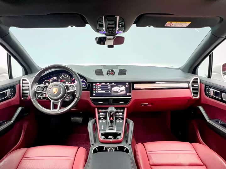 Фото 12 - Porsche Cayenne