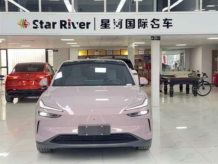 Фото 12 - Nio Onvo L60