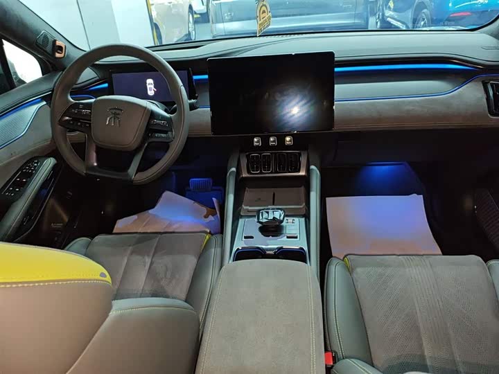 Фото 10 - BYD Song L