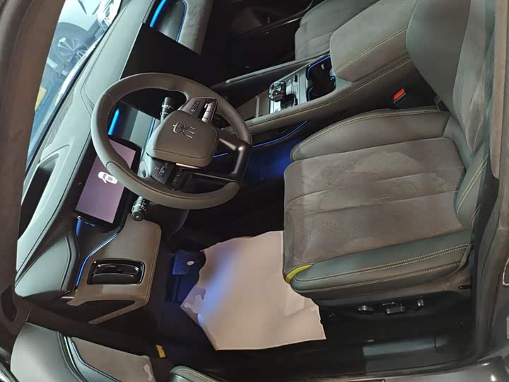 Фото 15 - BYD Song L