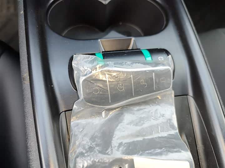 Фото 9 - BYD Dolphin