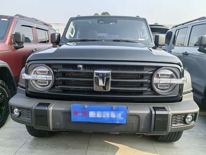 Фото 2 - Tank 300