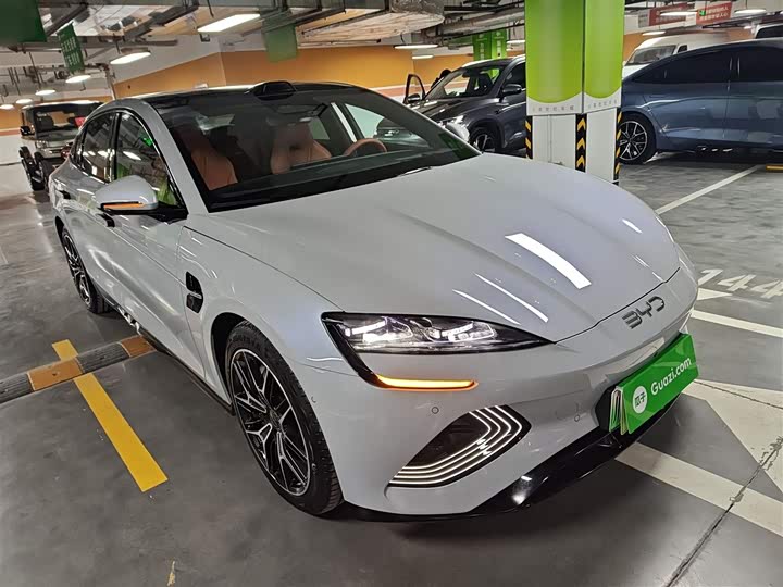 Фото 4 - BYD Seal