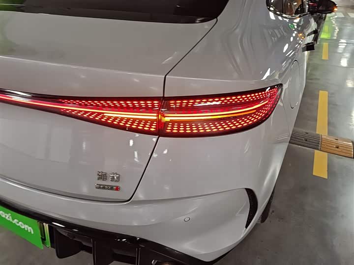 Фото 8 - BYD Seal