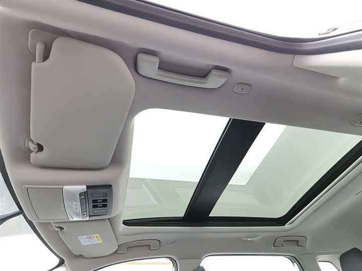 Фото 14 - Nissan X-Trail