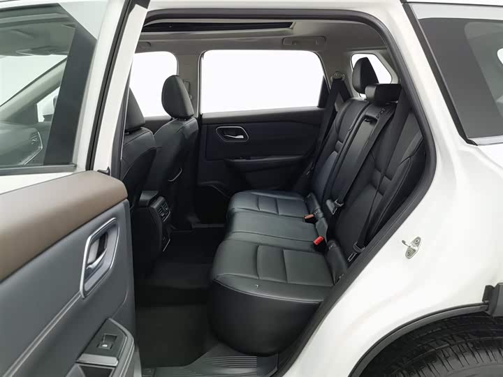 Фото 15 - Nissan X-Trail