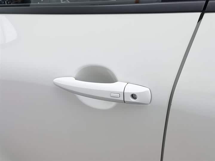 Фото 18 - Nissan X-Trail