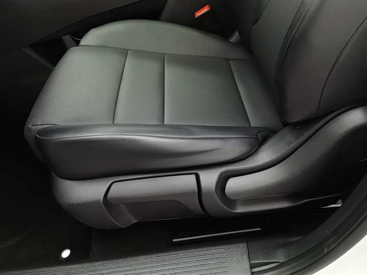 Фото 20 - Nissan X-Trail