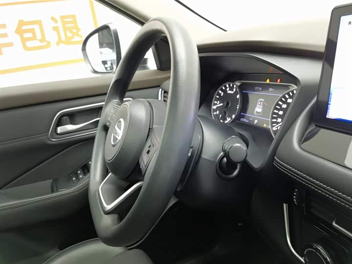 Фото 22 - Nissan X-Trail