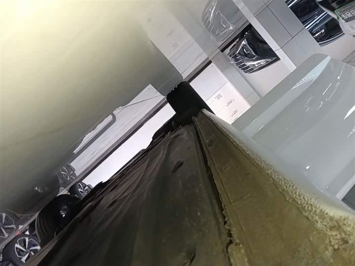 Фото 21 - Volkswagen Sagitar L