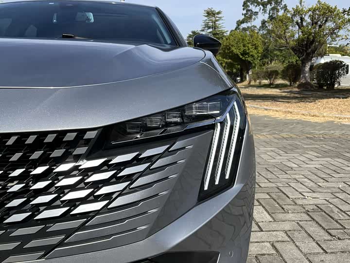 Фото 8 - Peugeot 508