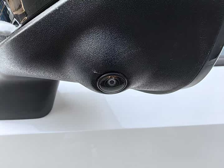 Фото 9 - Changan UNI-V