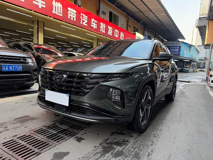 Фото 1 - Hyundai Tucson L