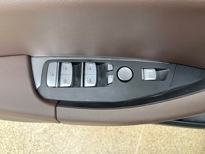 Фото 13 - BMW X3