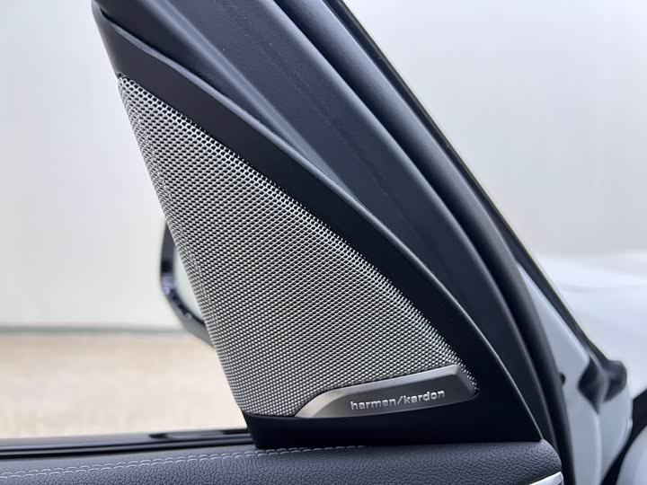 Фото 14 - BMW X3