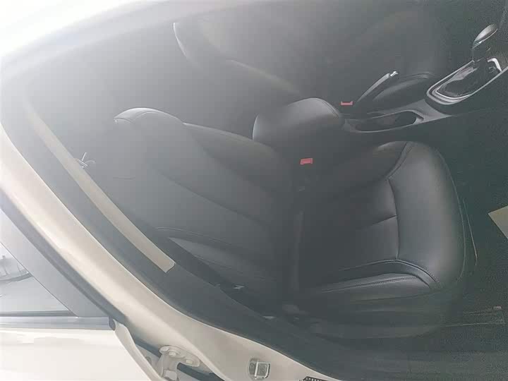 Фото 25 - Buick Excelle GT