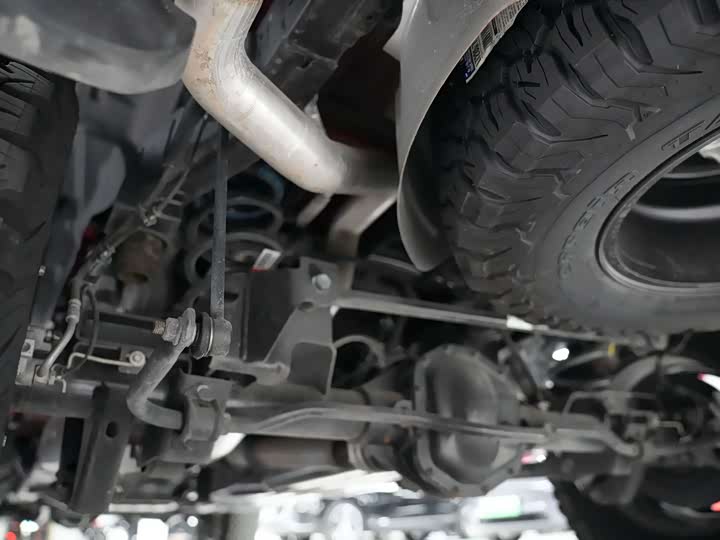 Фото 13 - Jeep Gladiator