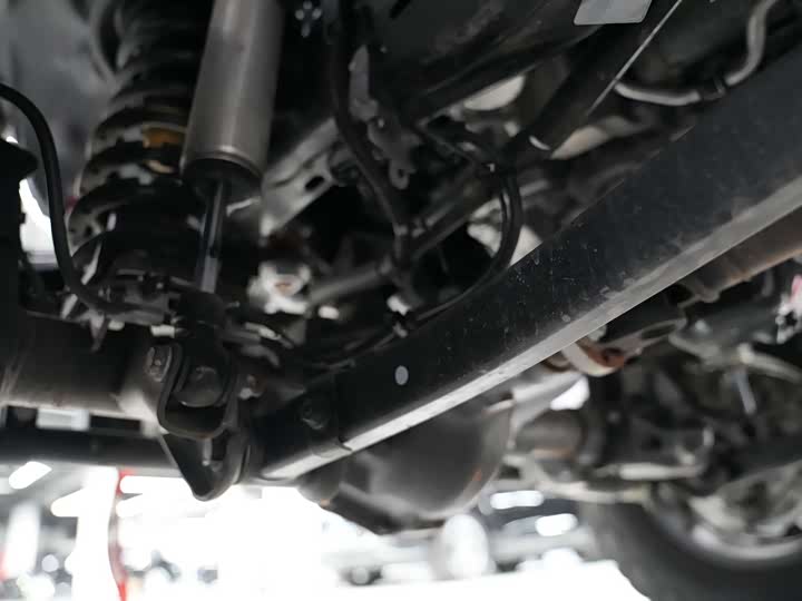 Фото 15 - Jeep Gladiator