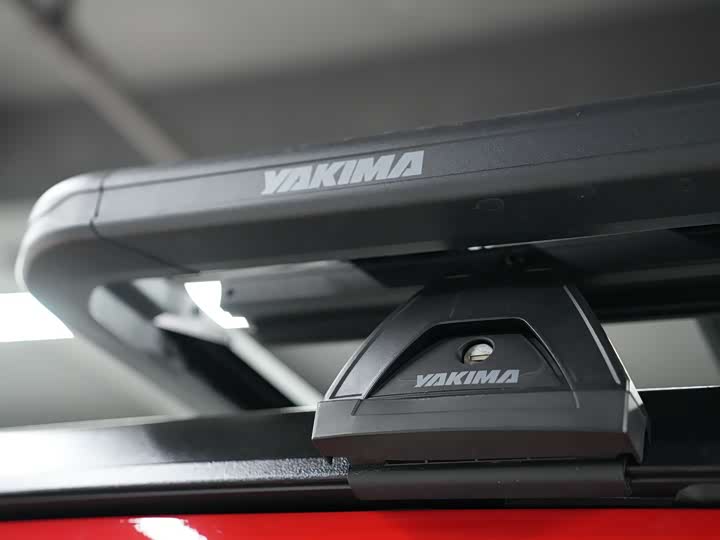 Фото 28 - Jeep Gladiator