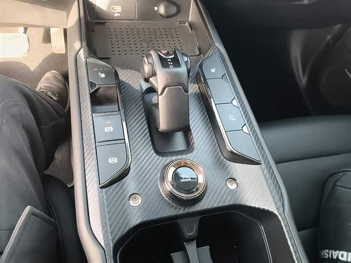 Фото 14 - Haval Raptor Hybrid