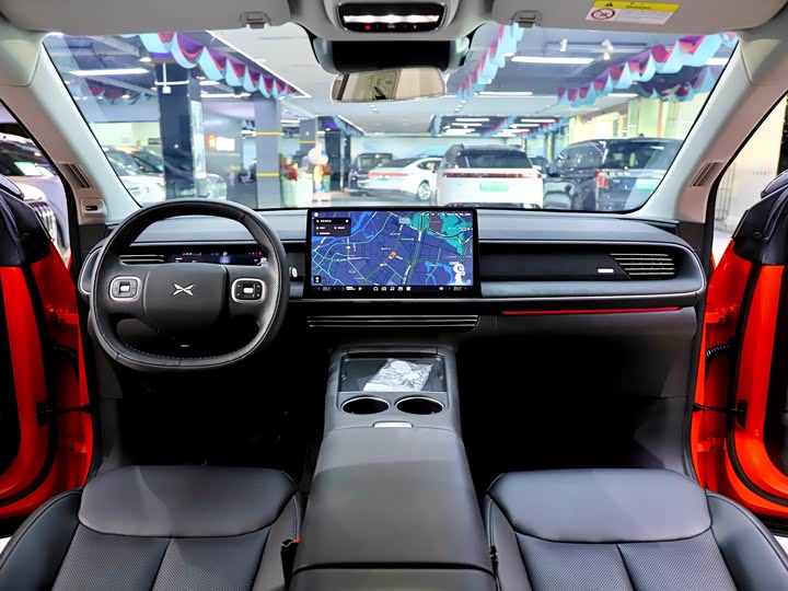 Фото 15 - XPeng G6