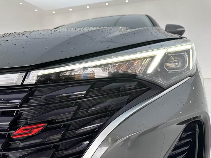 Фото 15 - Changan Eado Plus