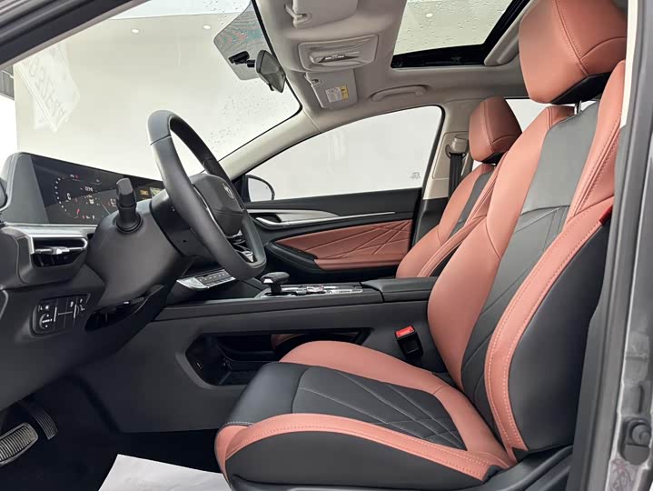 Фото 7 - Changan Eado Plus