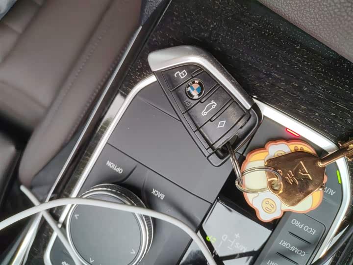 Фото 12 - BMW 3 Series