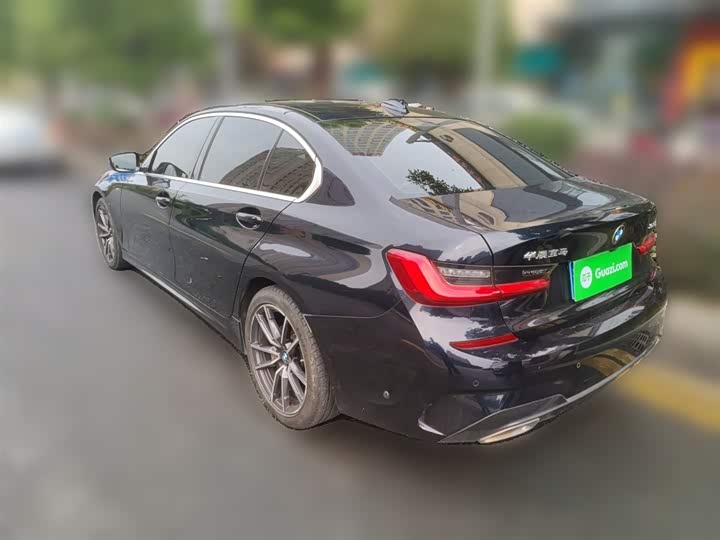 Фото 27 - BMW 3 Series