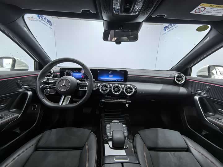 Фото 11 - Mercedes-Benz A-Class