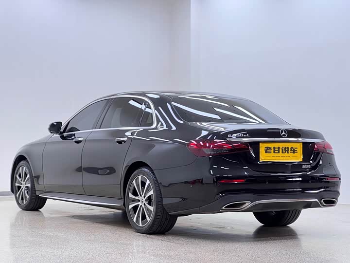 Фото 7 - Mercedes-Benz E-Class Hybrid